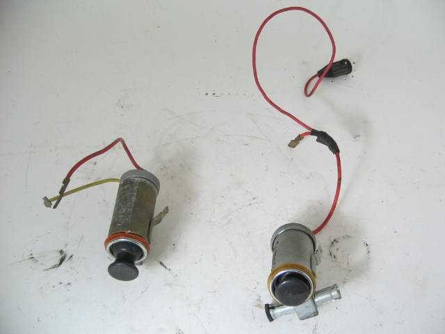 CIGARETTE LIGHTER ASSEMBLY