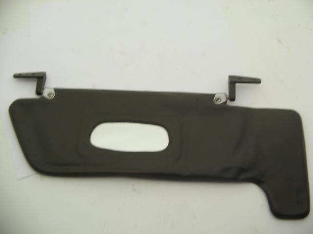 1980-82 RIGHT BROWN SUN VISOR