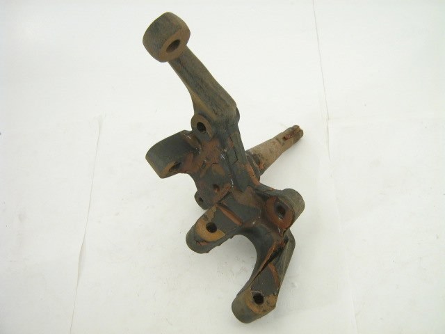 LEFT STEERING KNUCKLE