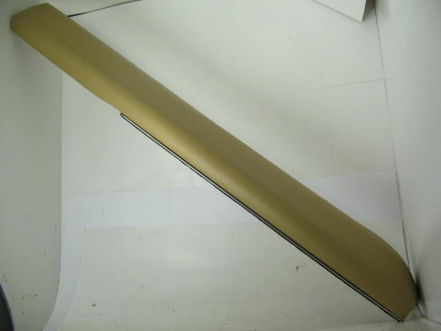 UPPER DOOR PANEL 144318801034