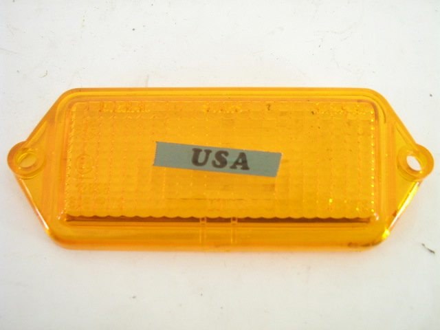 RIGHT AMBER PARKING LAMP LENS