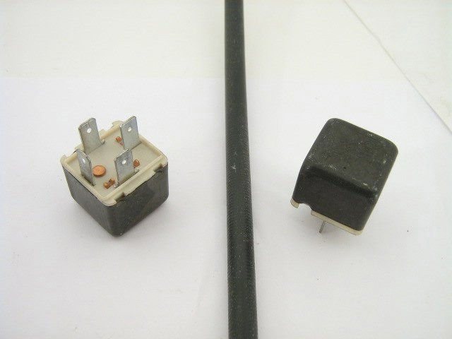 COOLING FAN RELAY