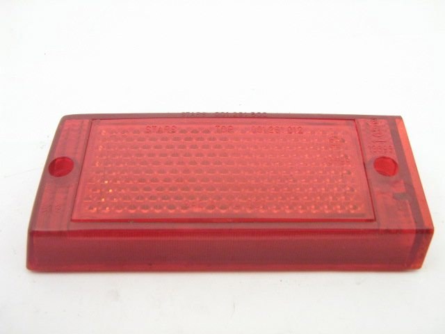 1975-76 LEFT LAMP CENTER LENS