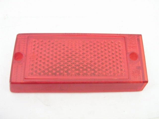 1975-76 CENTER LEFT LAMP LENS