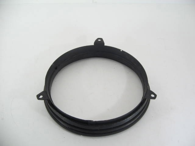 RADIATOR SHROUD WITH RUBBER