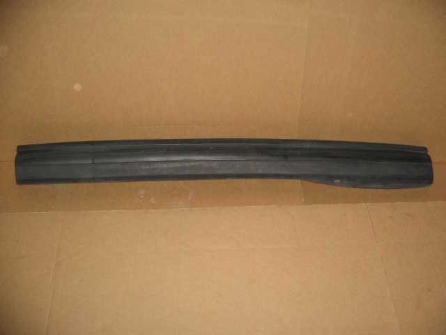 REAR BUMPER RUBBER FACE