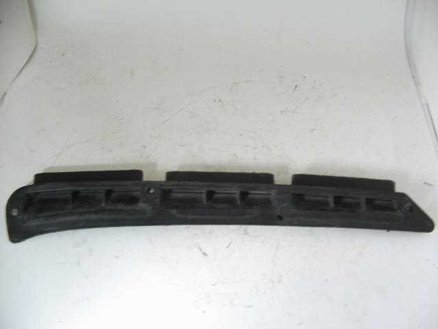RT INSIDE PLASTIC VENT COVER
