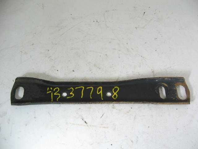 DRIVESHAFT MOUNT