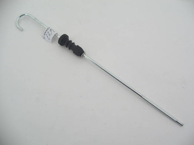 ENGINE OIL LEVEL DIPSTICK