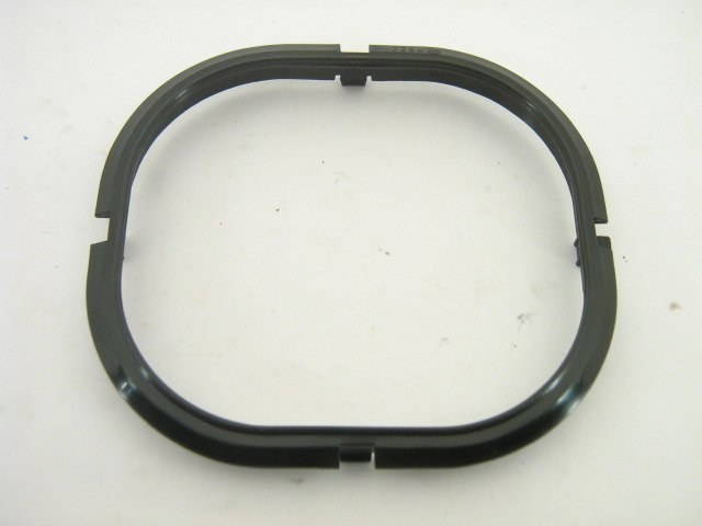 UNKNOWN LARGE RING