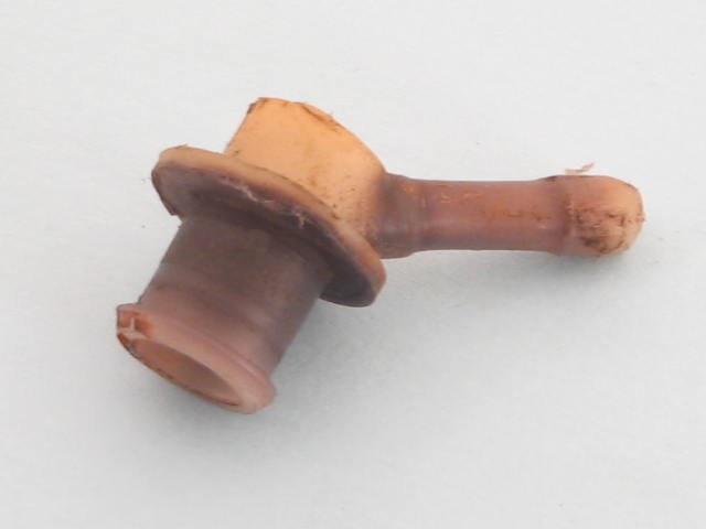 MASTER CYLINDER INLET NIPPLE