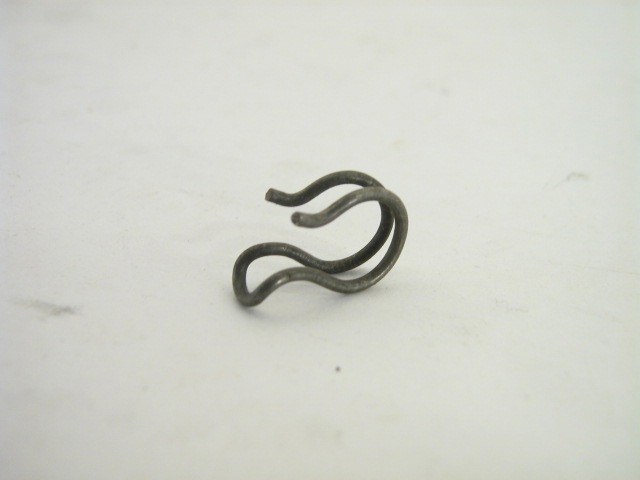 ACCELERATOR CABLE HOUSING CLIP