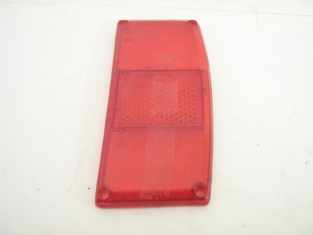 1975-76 USA RIGHT RED LENS