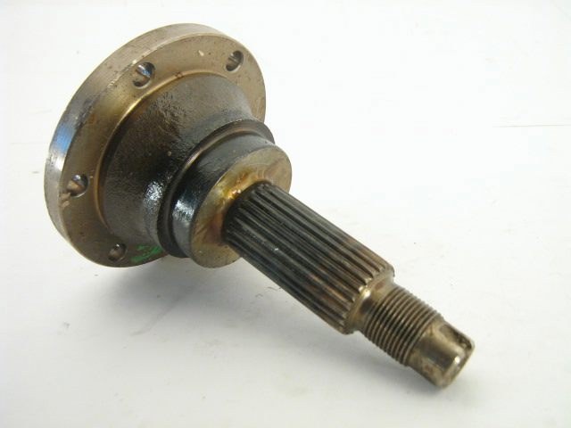 5 SPEED REAR STUB AXLE