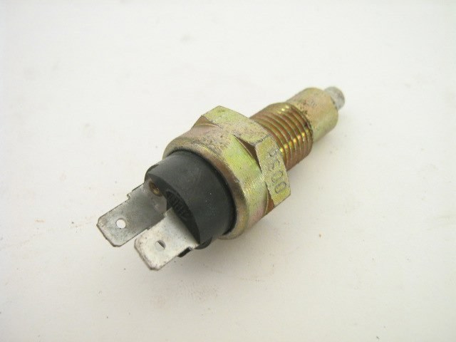 FAST IDLE SWITCH ON C/PEDAL