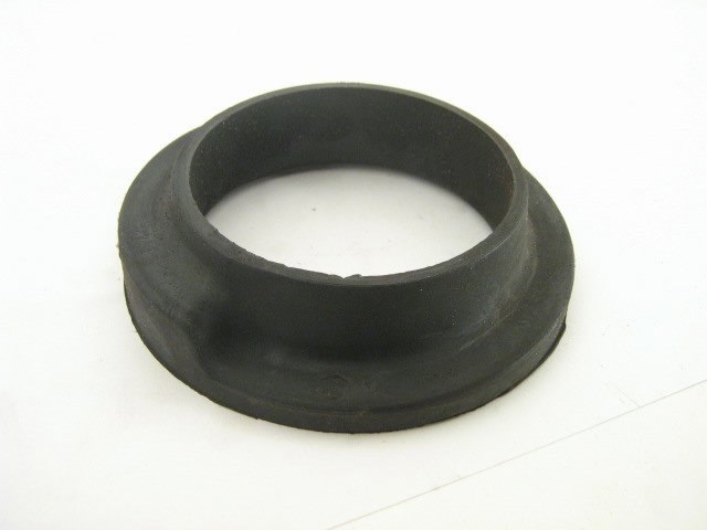 REAR UPPER COIL SPRING PERCH