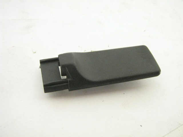 1977-79 TRIM END CLIP