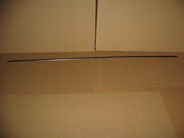 UNKNOWN OUTSIDE FENDER TRIM