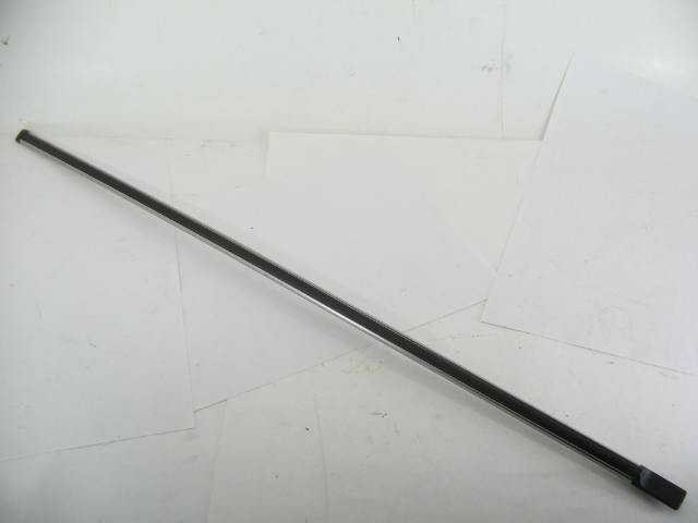 RIGHT BLACK & BRIGHT MOULDING