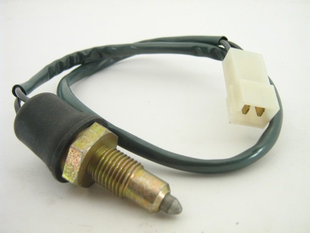 1976-77 BACK UP SWITCH