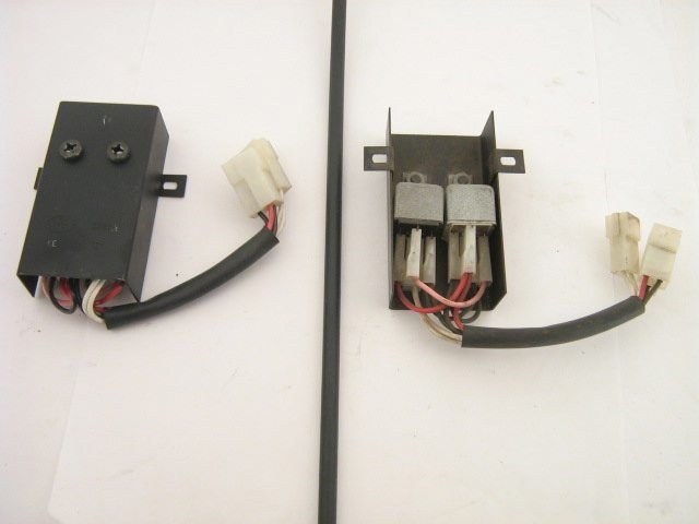 #1885976-? DELAY RELAY SET