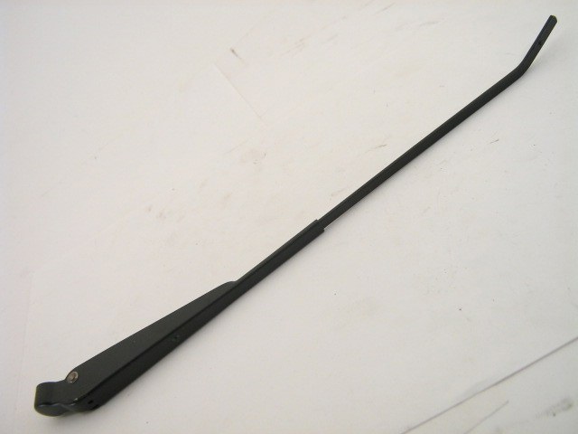 1975-82 FRONT WIPER ARM