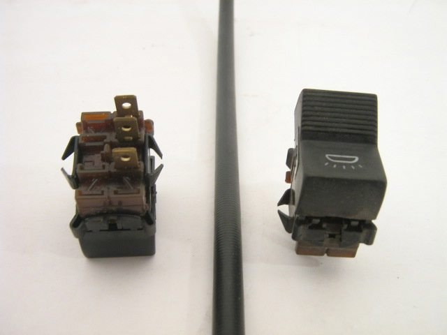 1974-76 INTERIOR LAMP SWITCH