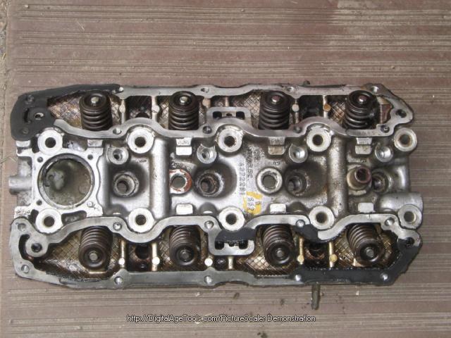 1977-78 CYLINDER HEAD