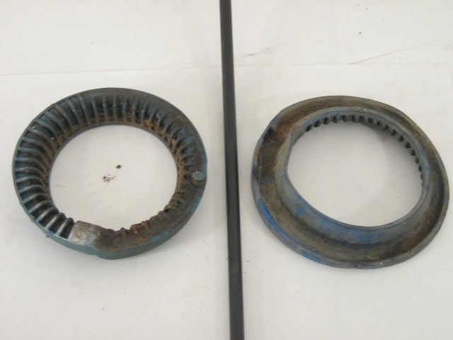 LOWER REAR SPRING PAD