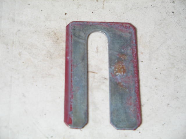 HINGE TO BODY SHIM
