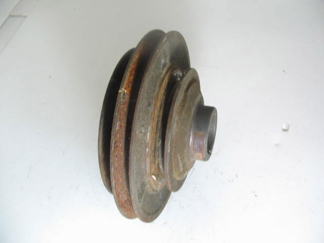 1977-78 FRNT CRANKSHAFT PULLEY