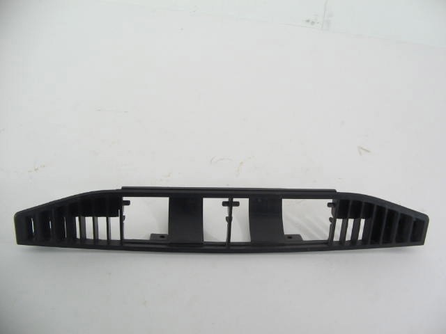 1977-79 DEFROST GRILL ON DASH
