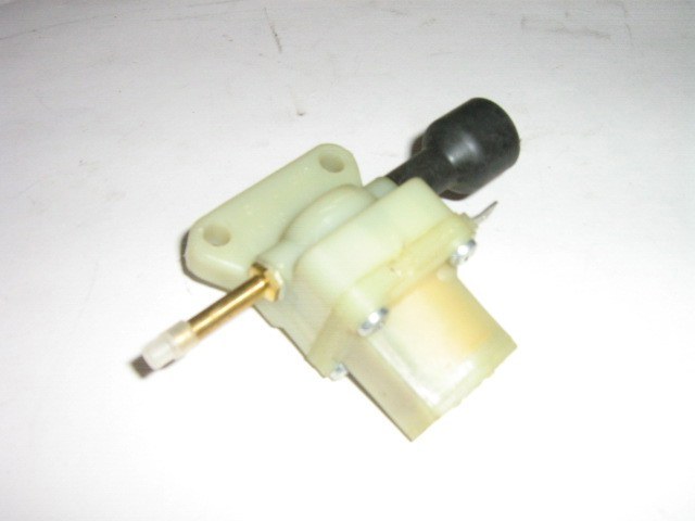 EGR VACCUM CONTROL SWITCH