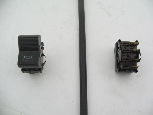 1977-78 INTERIOR LAMP SWITCH