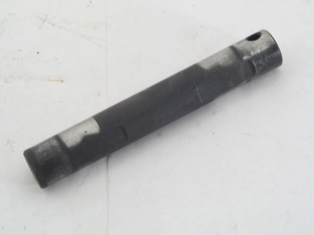 DIFF GEAR CARRIER SHAFT