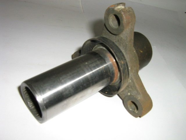 5-SPEED OUTPUT FLANGE