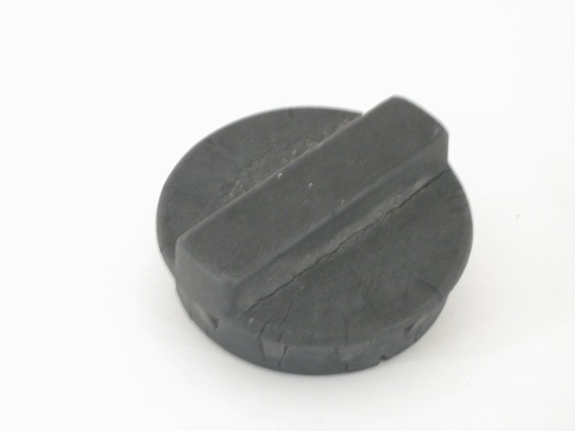 1979-88 FUEL FILL CAP