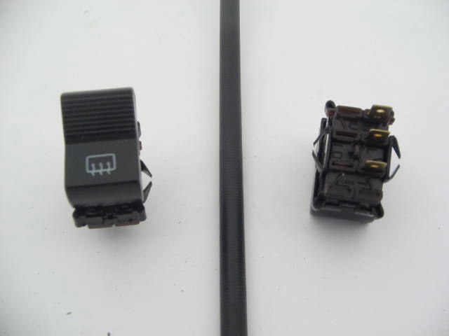 REAR WINDOW DEFROST SWITCH