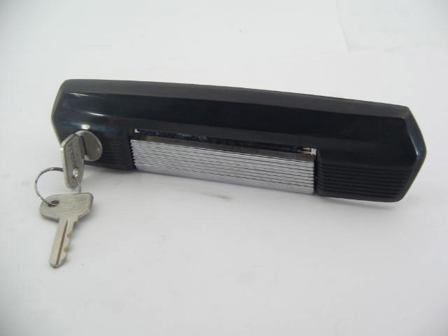 1979-80 LEFT BLACK DOOR HANDLE