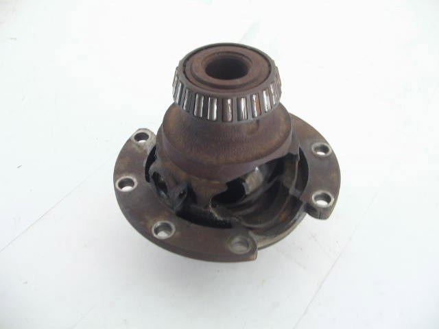 DIFFERENTIAL CASE W/O SPEEDO