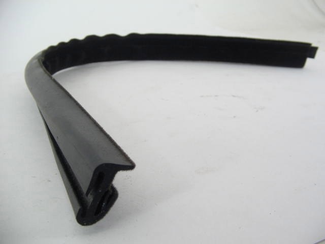 UNKNOWN WEATHERSTRIP