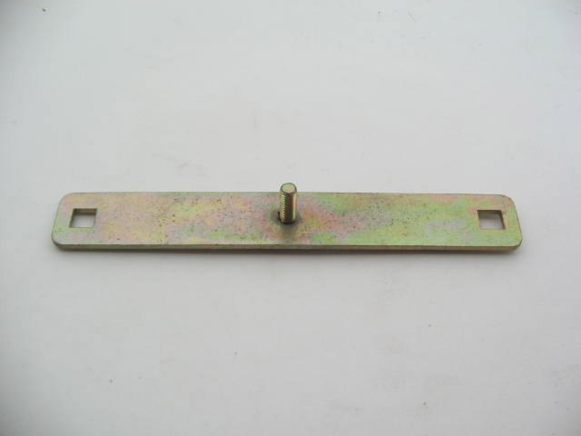 LICENSE PLATE MOUNTING BRACKET