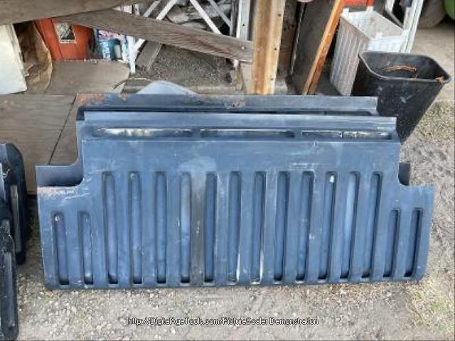 1979-79.5 ENGINE COVER LID
