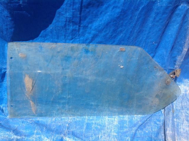 LEFT REAR QUARTER GLASS ASSY