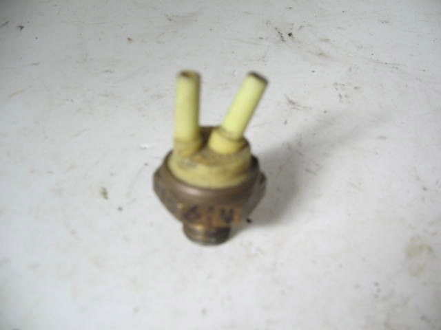 1979-80 YELLOW TVS SWITCH