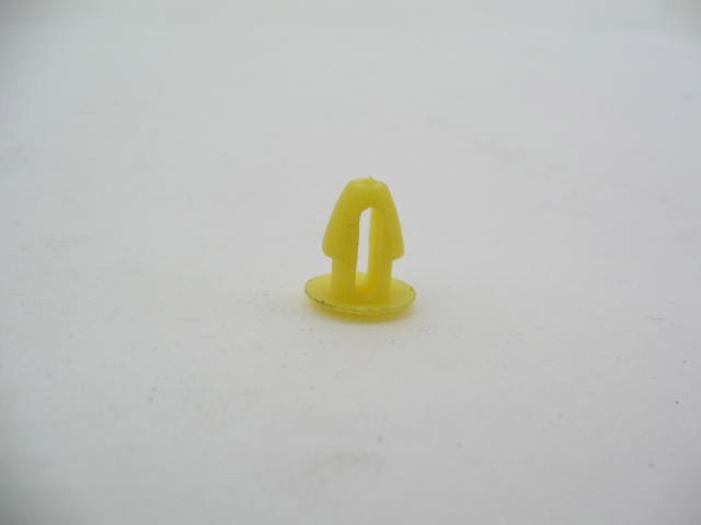 CLIP TO HOLD DOOR WINDOW FELT