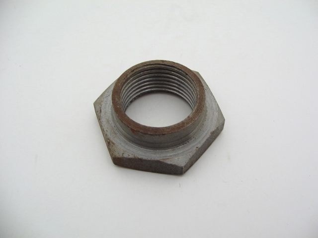 5 SPEED PINION & CLUSTER NUT