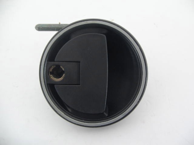 LEFT FRONT OUTSIDE HANDLE