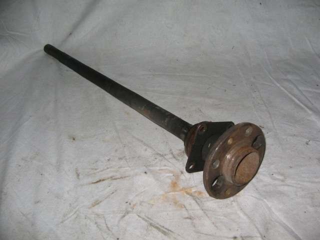 REAR AXLE SHAFT