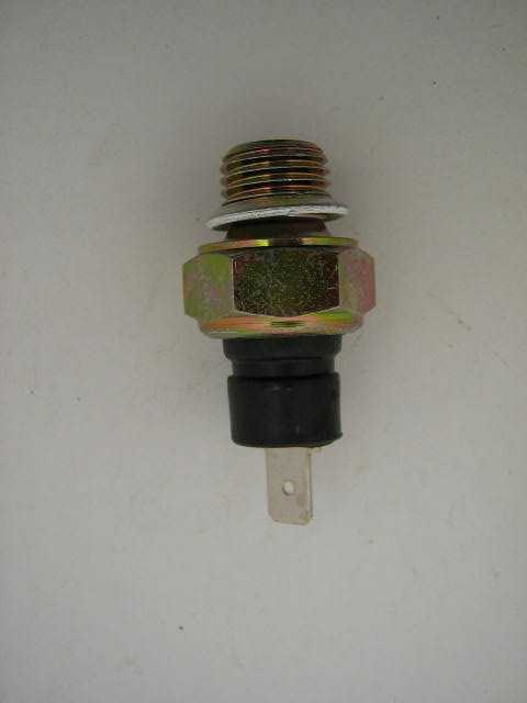OIL LIGHT SENDER SWITCH